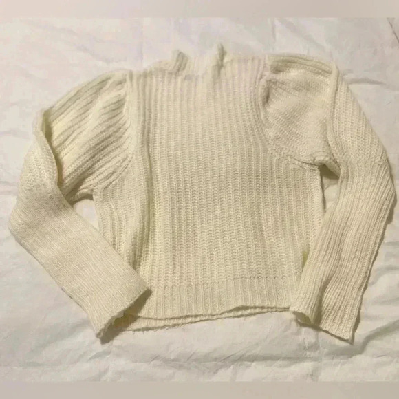 NWOT NASTY GAL cream cropped puff shoulder sweater woman’s size M NEW classic - Picture 6 of 10